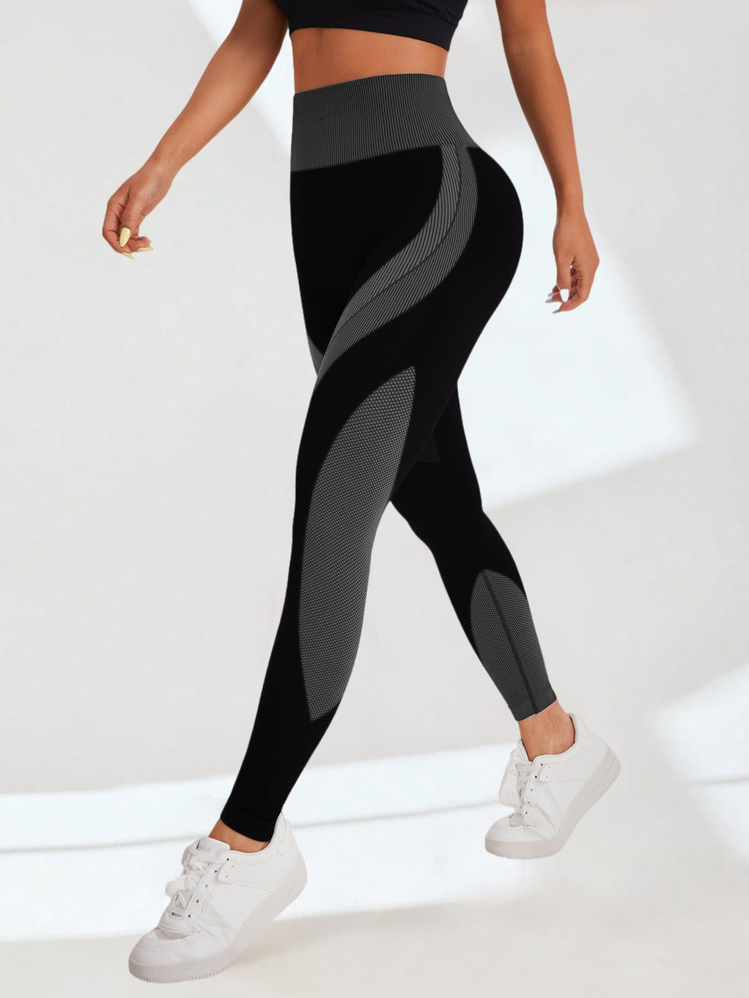 Female Contrast color Scrunch Bum Leggings