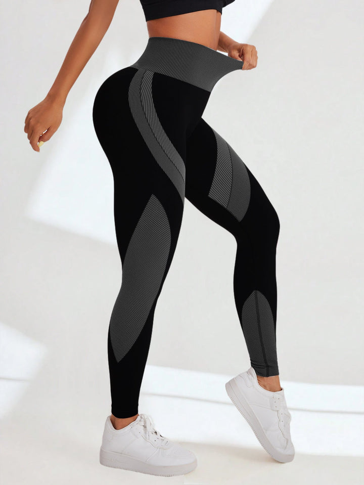 Female Contrast color Scrunch Bum Leggings