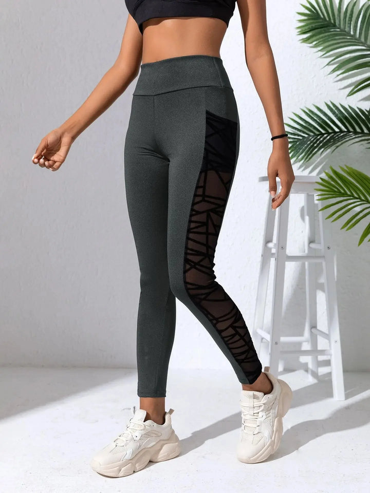 Ultimate Comfort Seamless Mesh Leggings for Active Pursuits