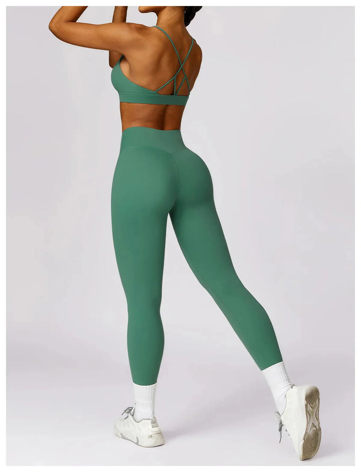 Empower Your Workout Crisscross Gym Set - Stylish Leggings & Supportive Bra