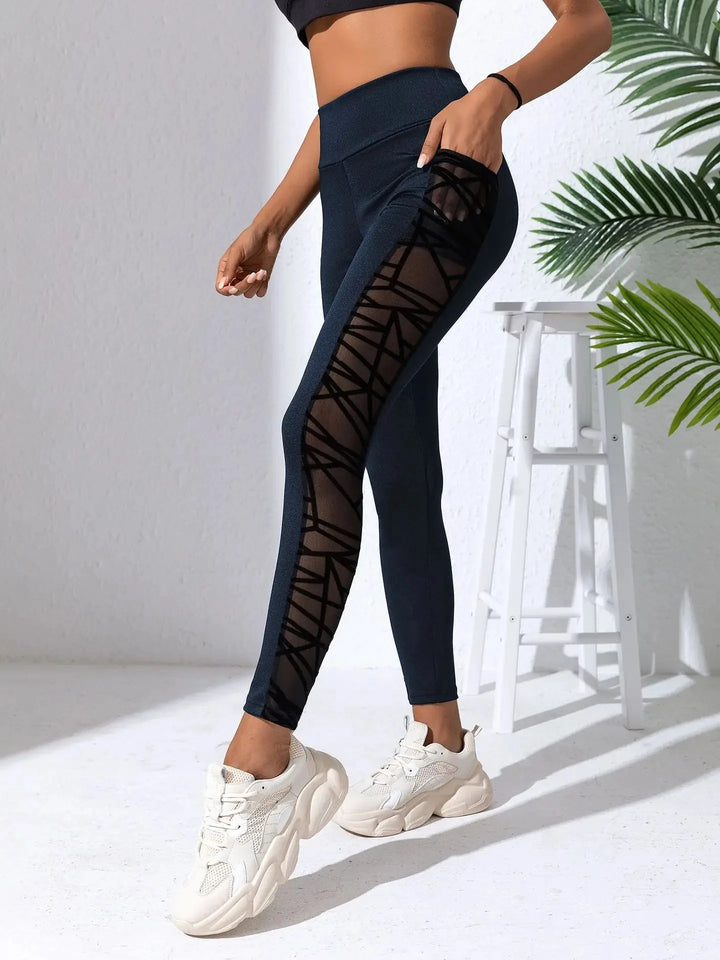 Ultimate Comfort Seamless Mesh Leggings for Active Pursuits