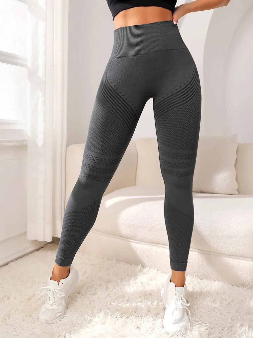 Alluring High-Waisted Leggings with Cozy Lining