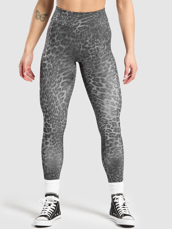 Female Leopard Print Scrunch Bum Leggings