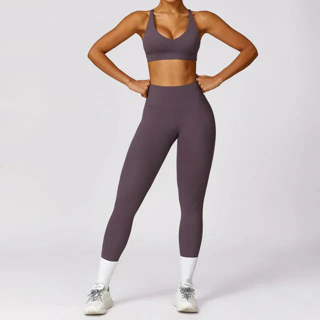 Empower Your Workout Crisscross Gym Set - Stylish Leggings & Supportive Bra