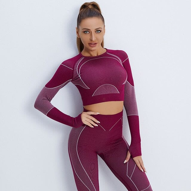 Empower Your Workout: Stylish Leggings and Top Set by Pioneer