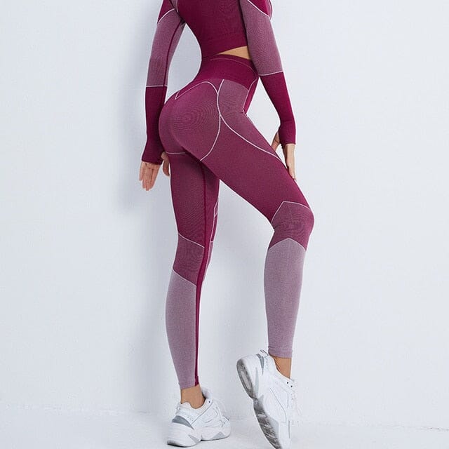 Empower Your Workout: Stylish Leggings and Top Set by Pioneer